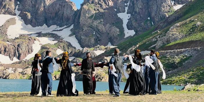 Romi Herki’nin yeni klibi Sat Gölleri’nde çekildi