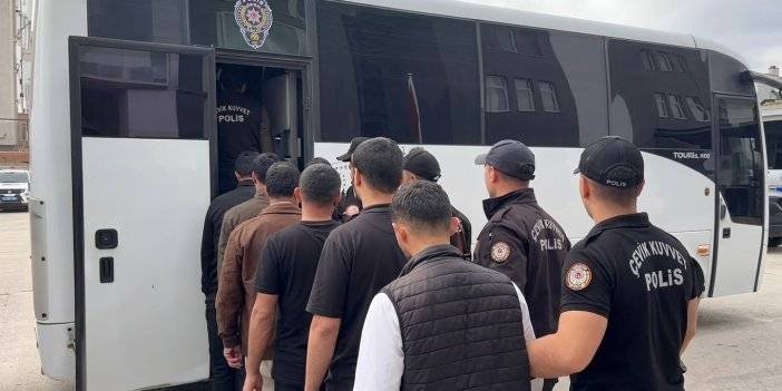Yüksekova’da yasa dışı bahis operasyonu: 46 şüpheli gözaltına alındı