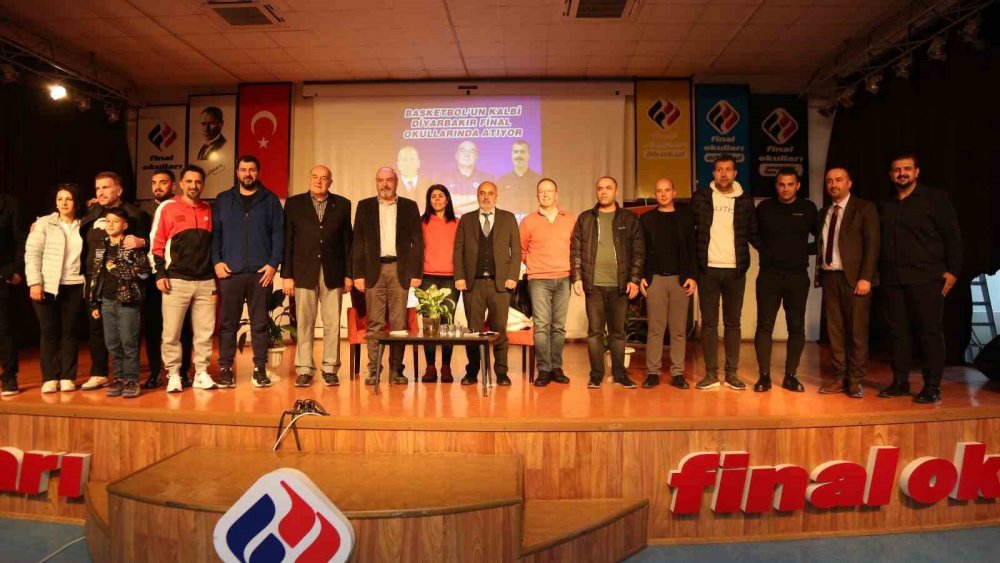 Antrenörler ve Spor Okulları Antrenör Çalıştayı Diyarbakır’da yapıldı