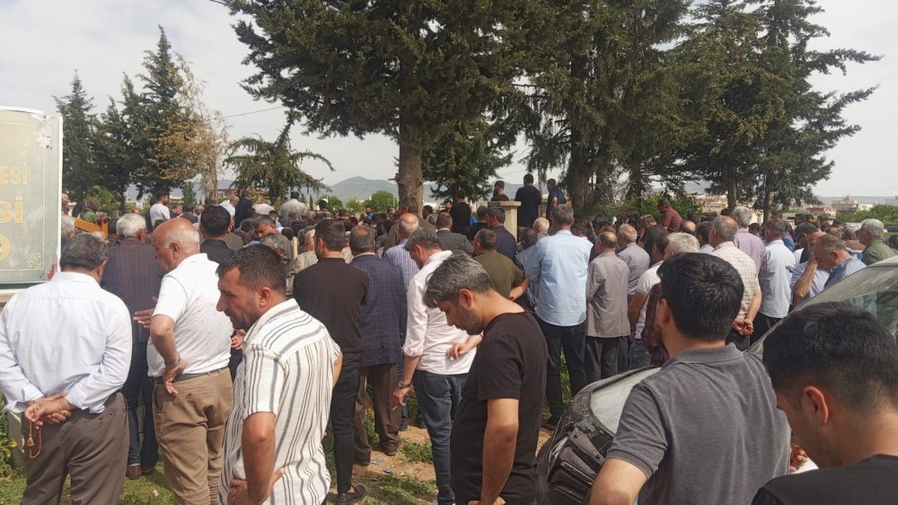 Trafik kazasında ölen tarım işçileri Kızıltepe’de toprağa verildi