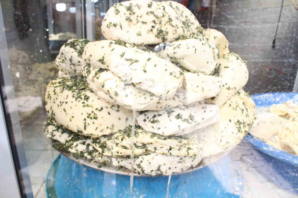 Siirt peyniri, İstanbul, İzmir ve Mersin’de yoğun talep görüyor