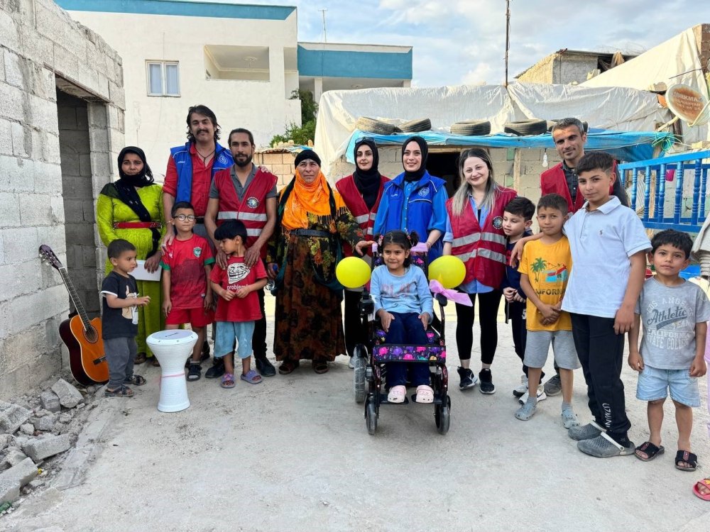 Ceylanpınar'da engelli kıza en güzel doğum günü hediyesi