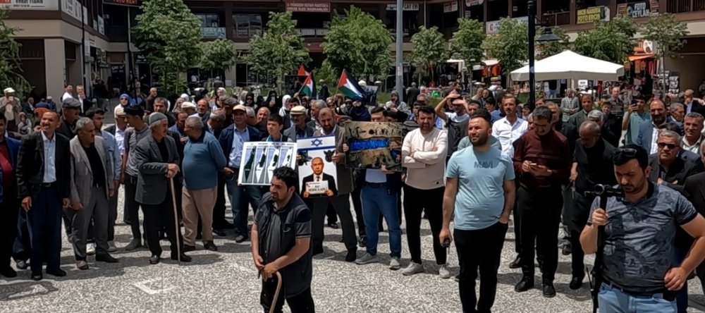 Erciş’te İsrail protesto edildi