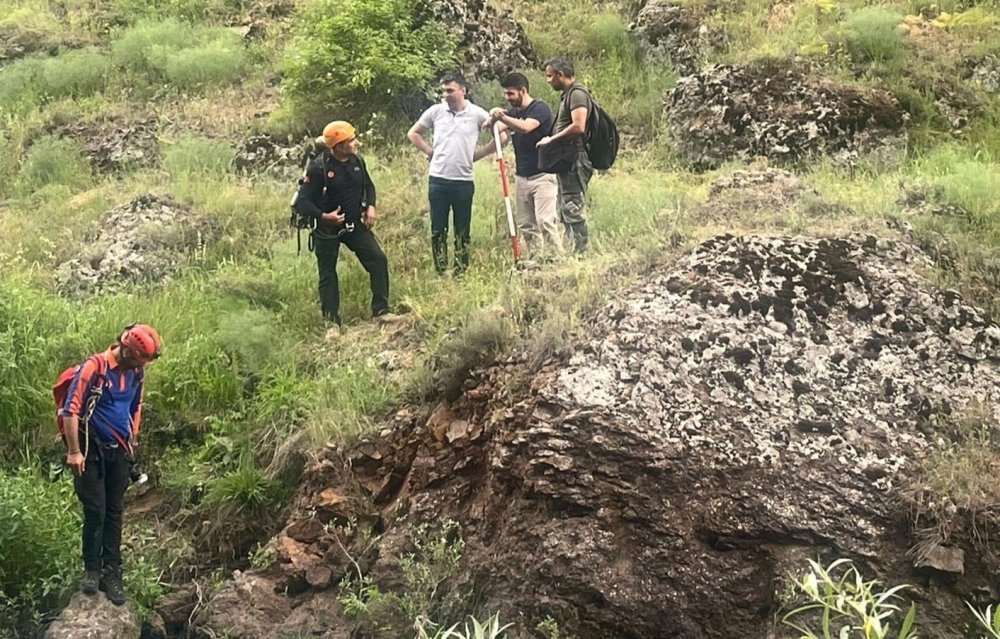 Dersim'de kaçak kazı yapılan alanın Urartulara ait olduğu ortaya çıktı