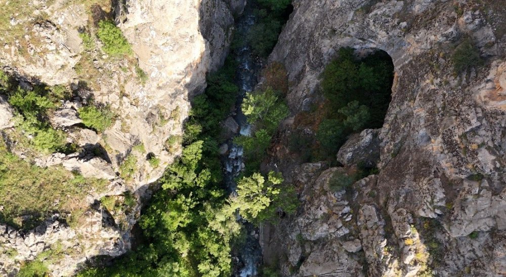 Tarihin ve doğanın kucağında: Irınkara Mağarası ilk defa görüntülendi