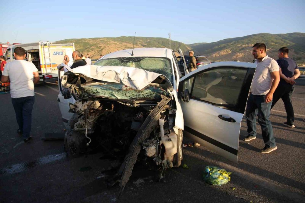 Muş’ta trafik kaza: 1 ölü, 1 yaralı