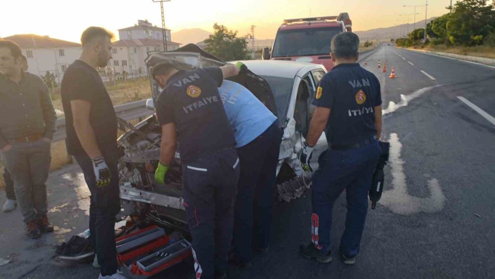 Van-Erciş yolunda trafik kazası: 1 yaralı