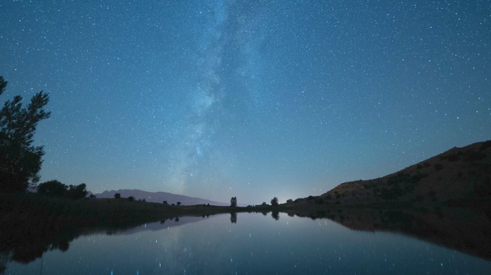 Erzincan’da perseid meteor yağmuru eşsiz görüntülere sahne oldu