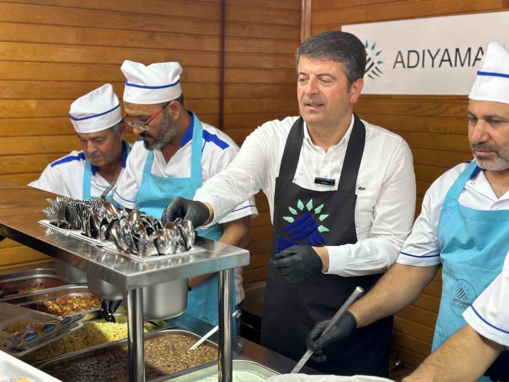 Adıyaman’da Emekli Lokantası ve Kadın Dinlenme Evi hizmete açıldı