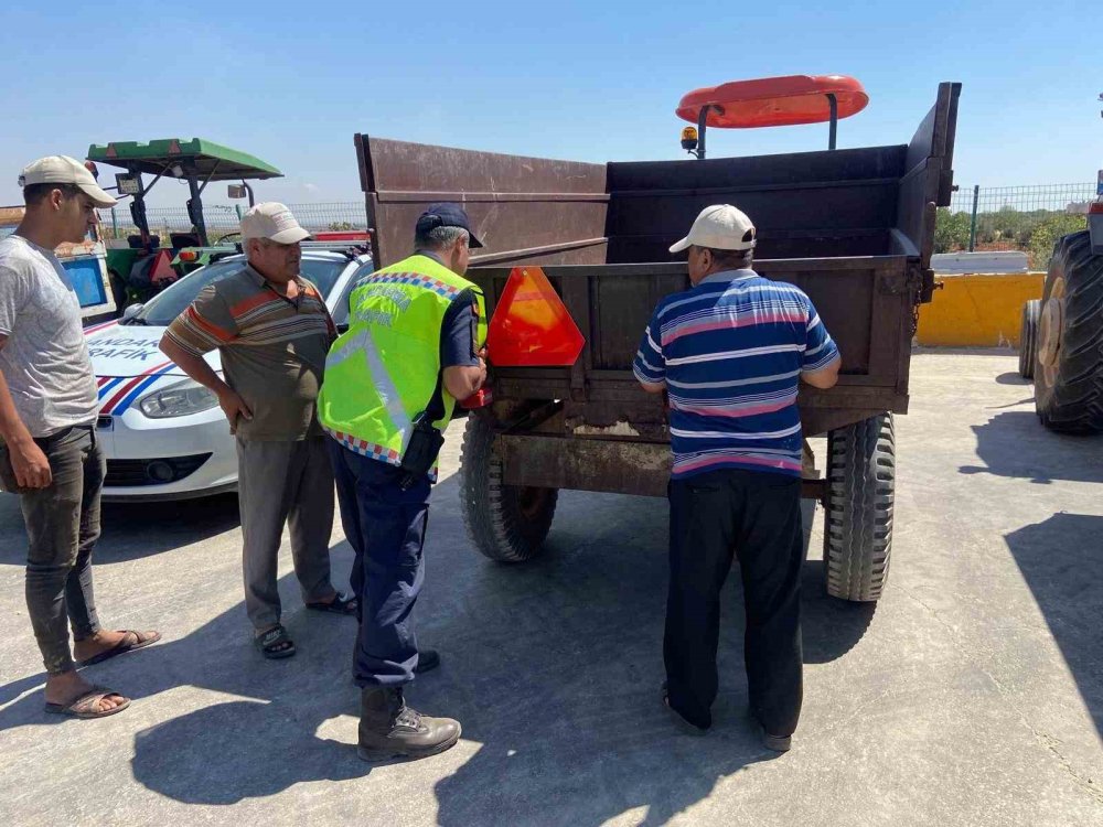 Gaziantep'te trafik jandarmasından güvenli trafik eğitimi