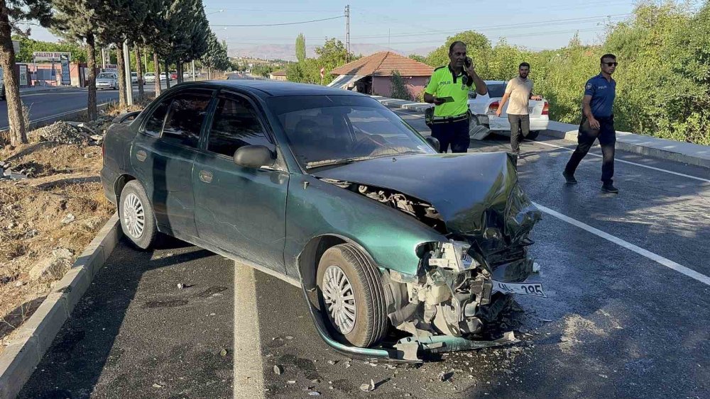 Malatya’da zincirleme trafik kazası: 3 kişi yaralandı