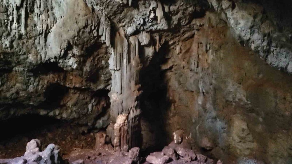 Adıyaman’da heyecanlandıran yeni mağara keşifi