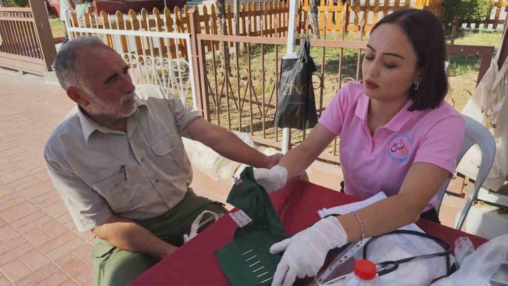 Van-Erciş’te sağlık taraması yapıldı