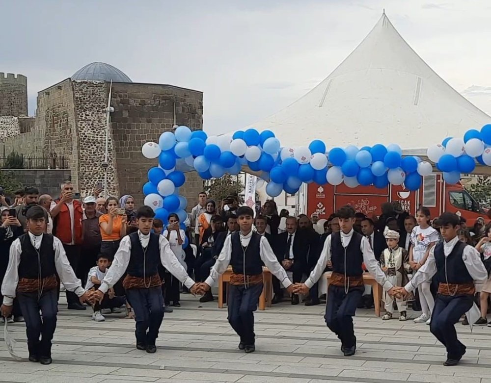 Erzurum’da toplu sünnet düğünü