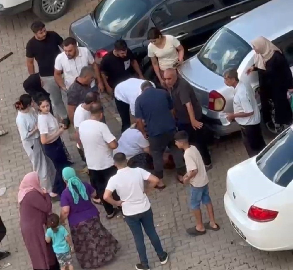 Gaziantep'te kavgayı ayırmak isterken öldürülen şahsın son anları kamerada