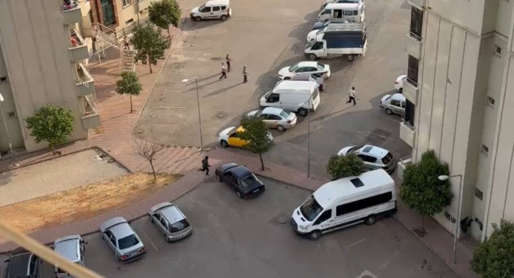 Gaziantep'te kavgayı ayırmak isterken öldürülen şahsın son anları kamerada