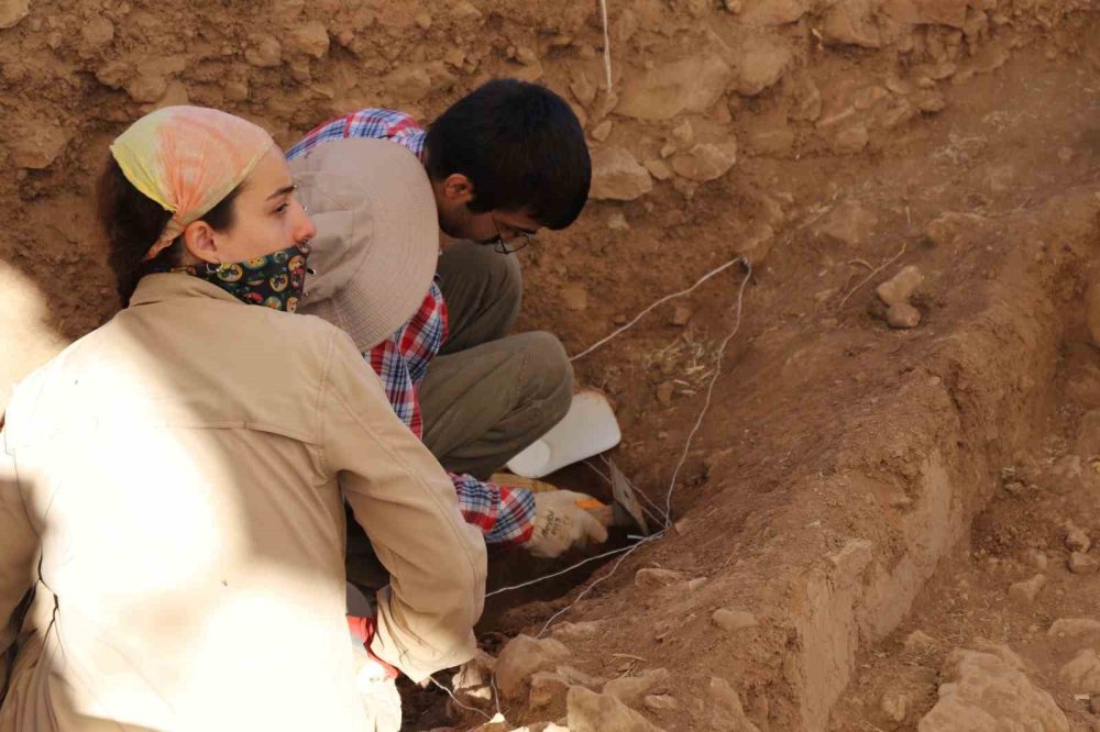 Şanlıurfa’da Göbeklitepe kadar eski Sayburç Ören Yeri’nde kazı çalışmaları devam ediyor