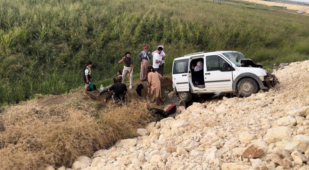 Şanlıurfa’da düğün yolunda kaza: 1 kişi öldü, 6 kişi yaralandı