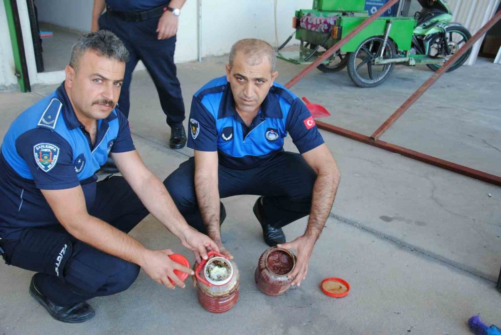 BİM marketteki kullanma tarihi geçmiş ürünler ve böceklenmiş pirinç paketlerine el konuldu