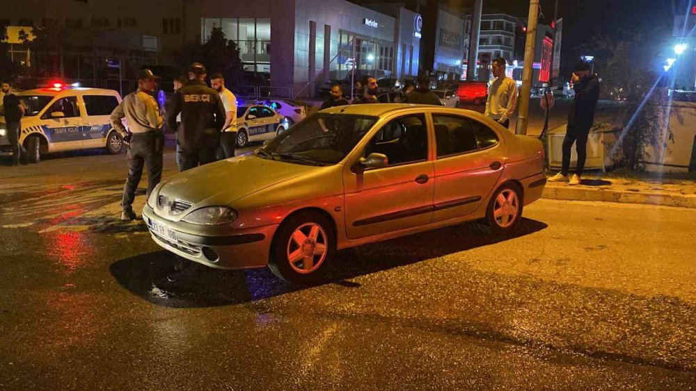 Elazığ’da trafik kazası: 2 kişi yaralandı