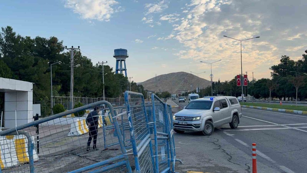 Mardin Büyükşehir Belediyesine kayyum atandı