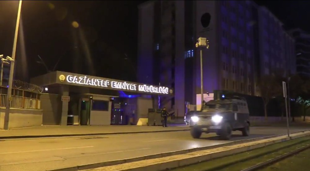 Antep’te FETÖ operasyonu: 9 gözaltı