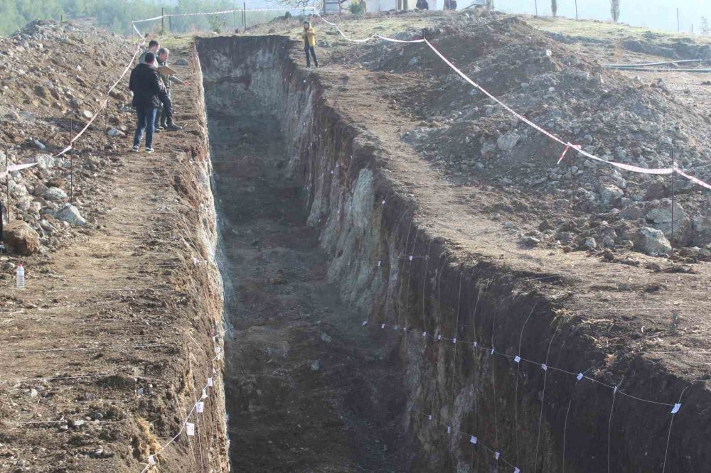 Deprem ve diri fay hatları haritası güncelleniyor