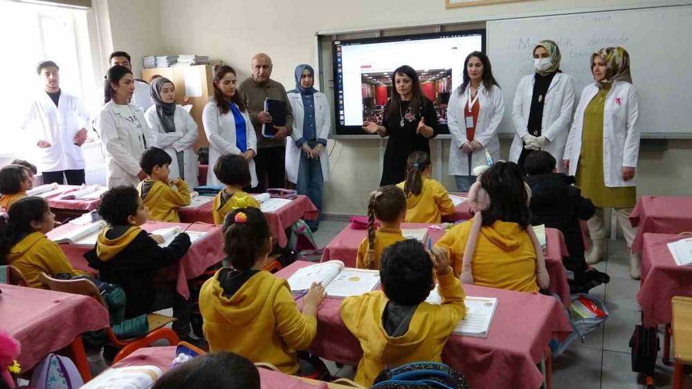 Van'daki Anasınıfı ve ilkokullarda sağlık taraması
