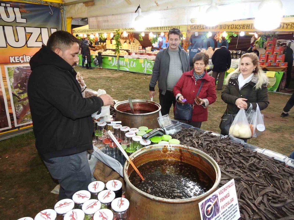 Kebap şehri Antep’te ’Karadeniz Günleri ve Hamsi Festivali’ne yoğun ilgi