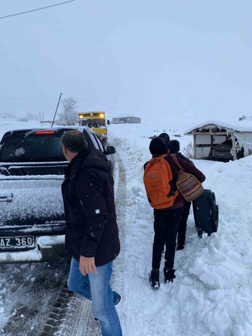 Bulanık’ta 61 yerleşim yerinin yolu açıldı