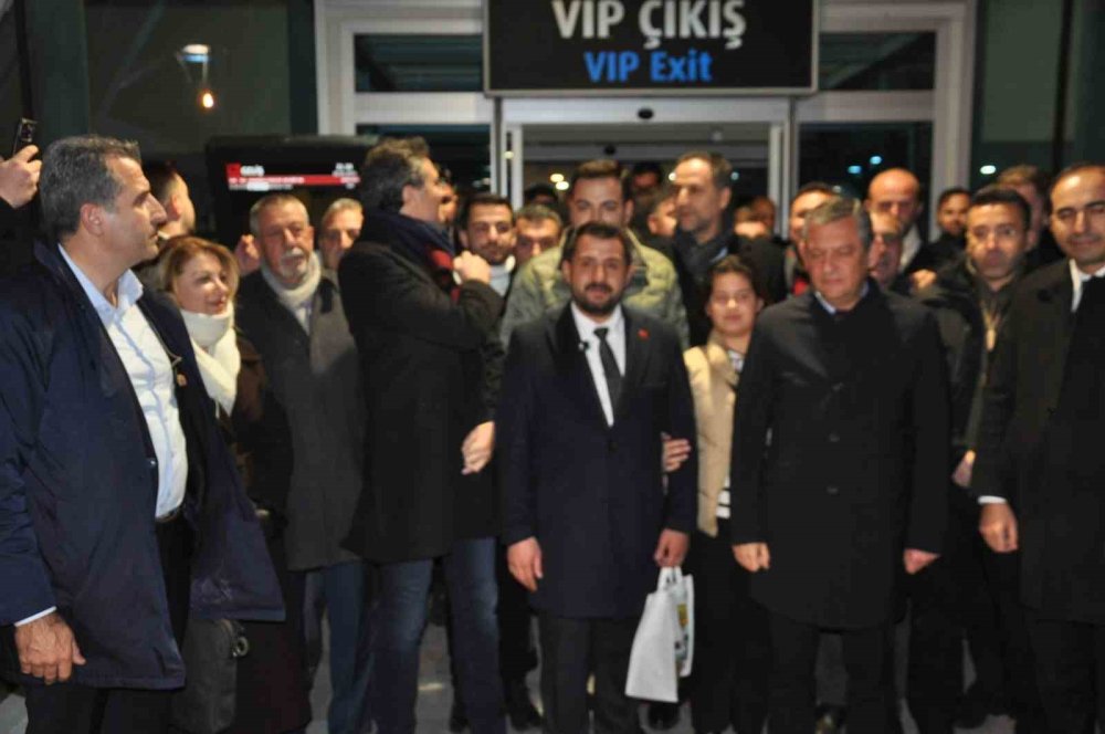 CHP Genel Başkanı Özgür Özel, Kars’ta