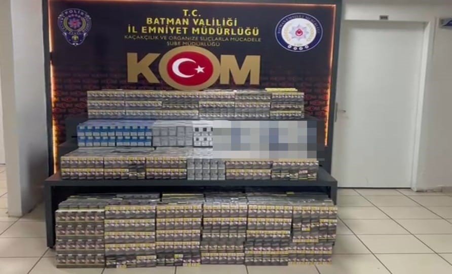 Kaçakçılık için kamyonun kasasında yapılan gizli bölme pes dedirtti