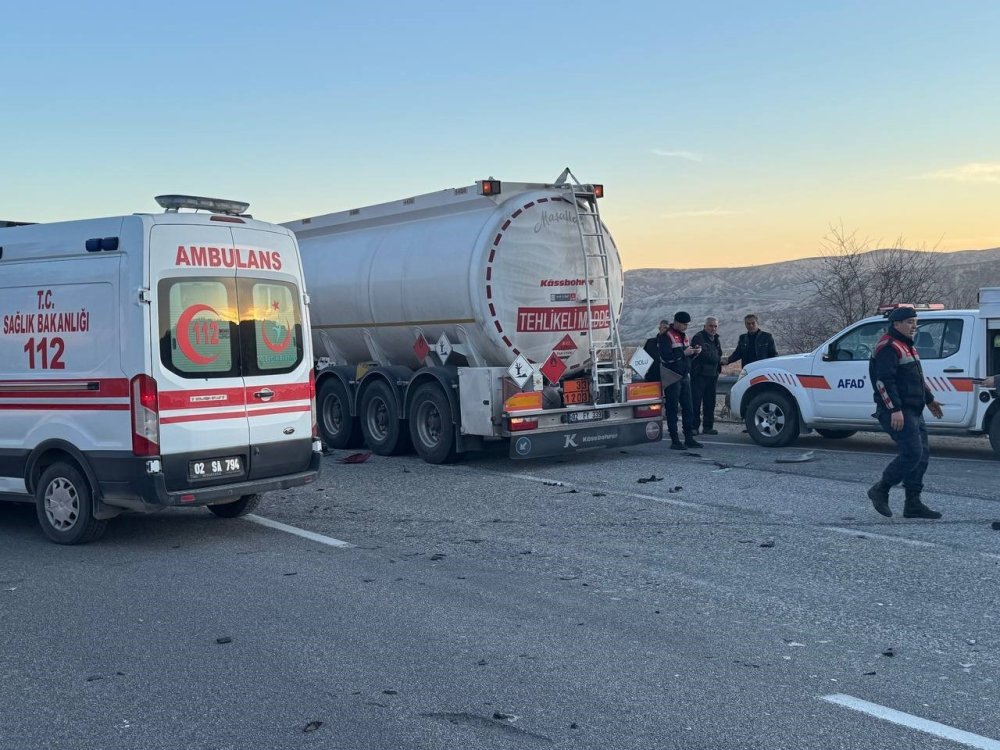 Adıyaman'da feci kaza: 3 ölü, 4 yaralı