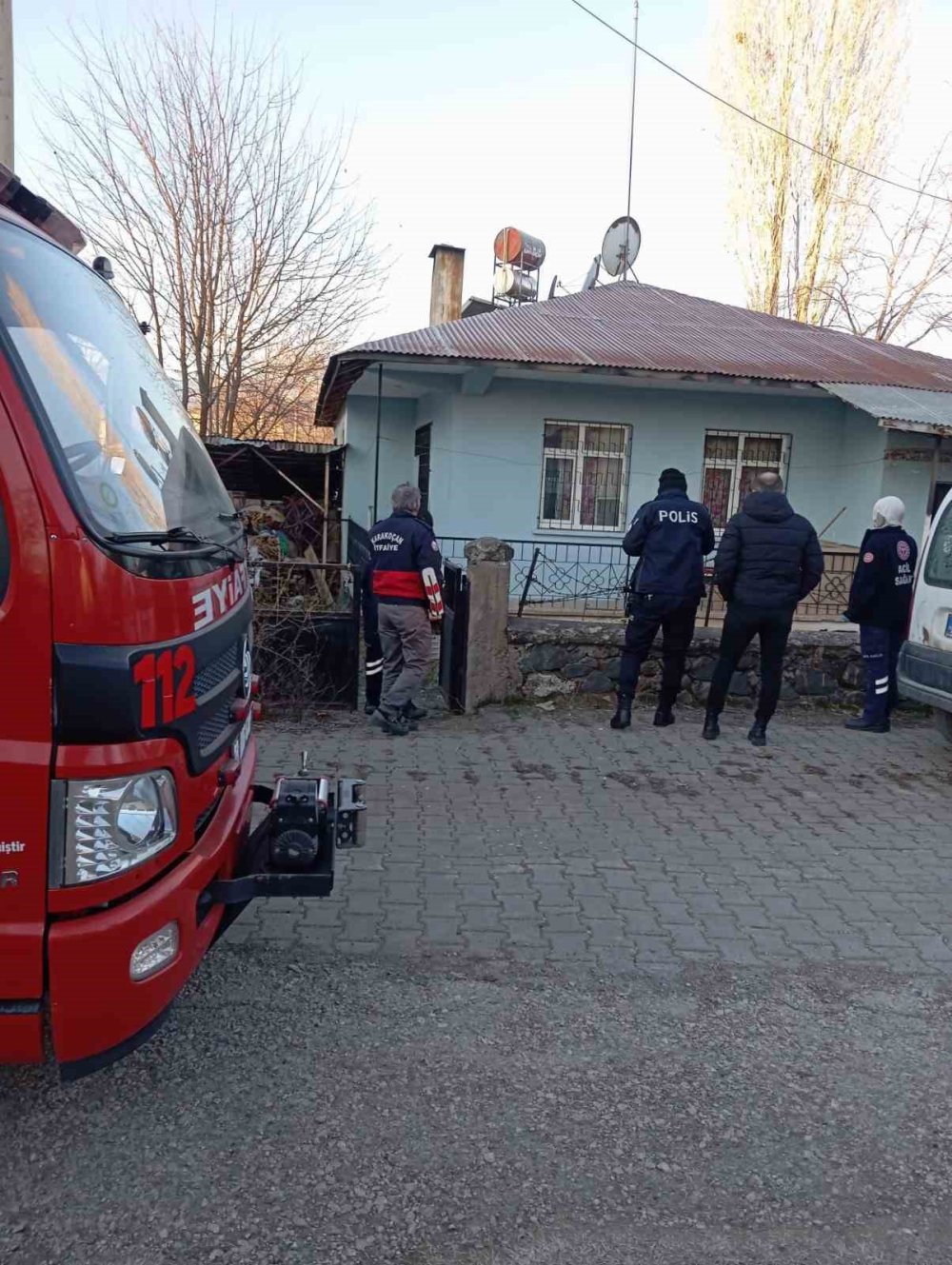 Mezar taşını hazırlayıp intihar etti