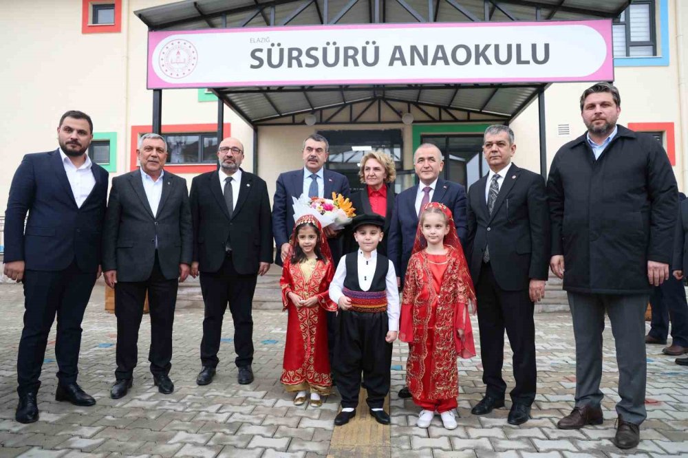 Bakan Tekin: Çocuklarımız adet ve gelenekleri öğrensinler istiyoruz