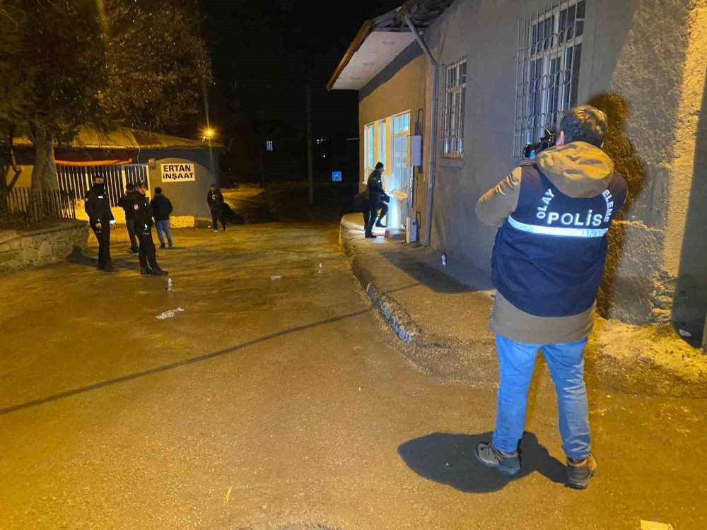 Elazığ’da silahlı ve bıçaklı kavga: 2 kişi yaralandı