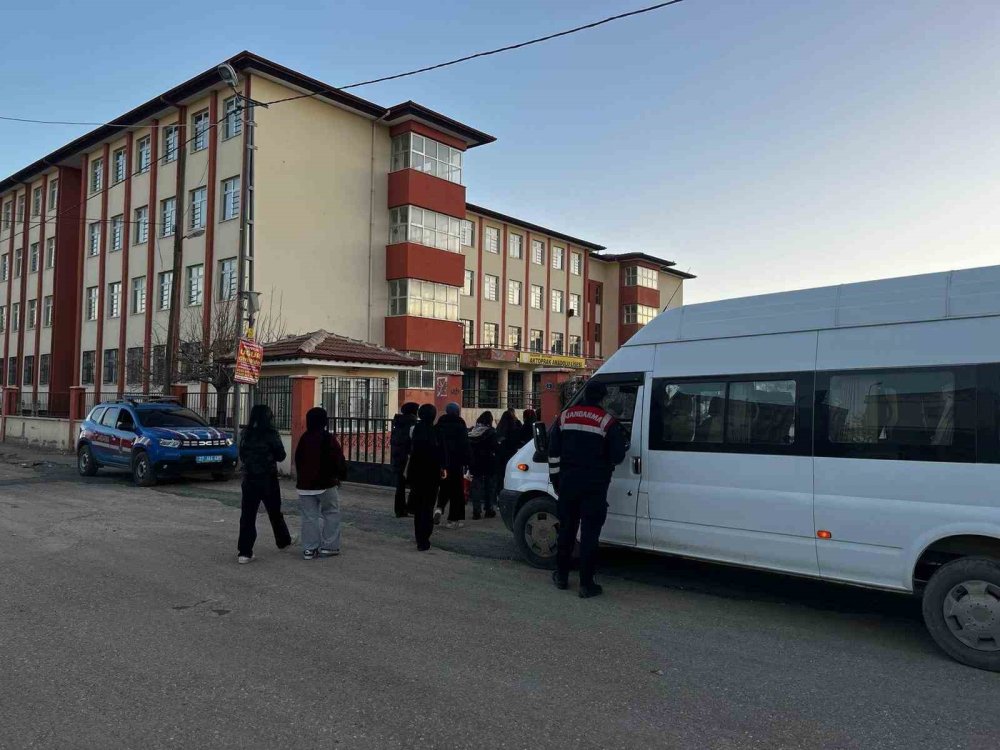 Jandarmadan denetim: 45 aranan şahıs yakalandı
