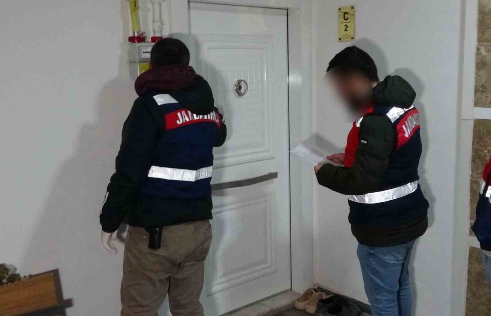 Adıyaman'da uyuşturucu tacirlerine şafak operasyonu