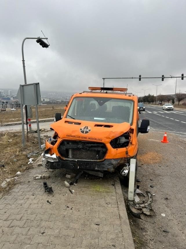 Elazığ’da trafik kazası: 5 kişi yaralandı