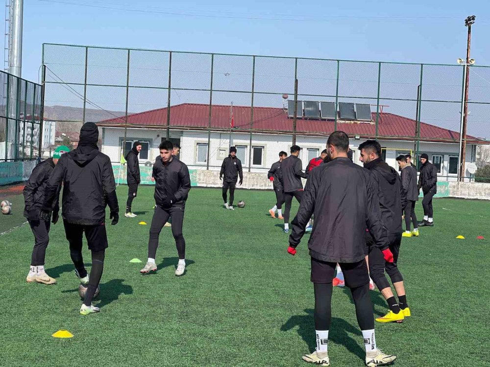 Kars'taki karşılaşmayı Hakkari hakemi yönetecek