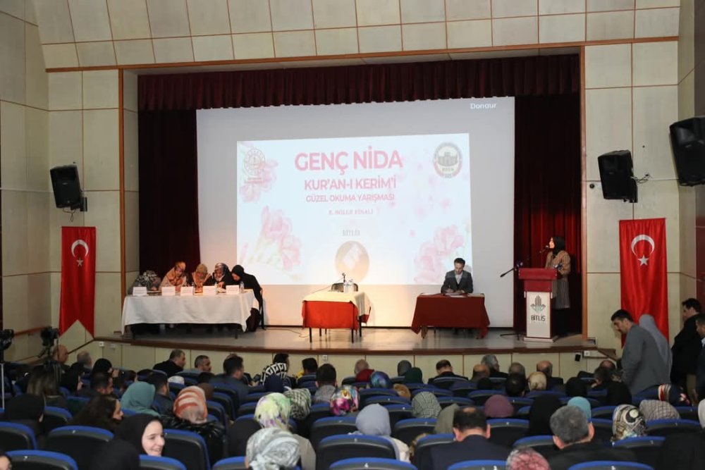 Şemdinlili Dayan Kur’an-ı Kerim’i Güzel Okuma Yarışmasında ikinci oldu