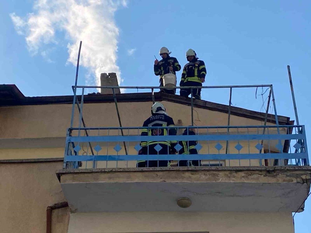 Elazığ’da baca yangını korkuttu