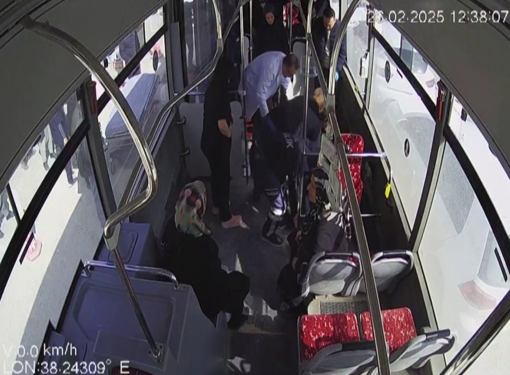 Adıyaman'da belediye otobüsü hayat kurtarmak için yola düştü