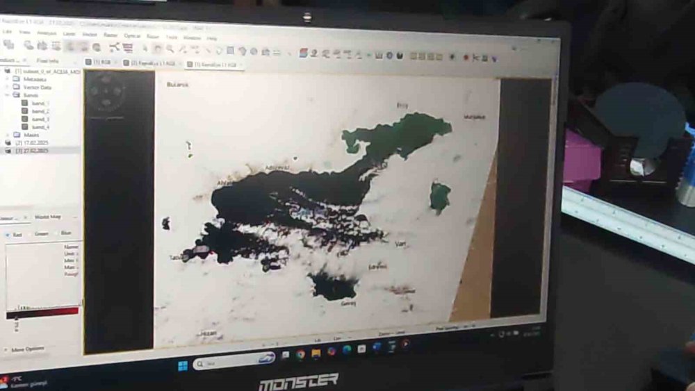 Havaların soğumasıyla Van Gölü nefes aldı