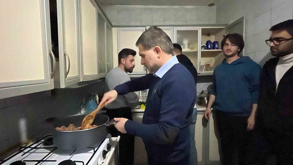 Yakutiye Belediye Başkanı Uçar, Ramazan’da geleneği bozmadı