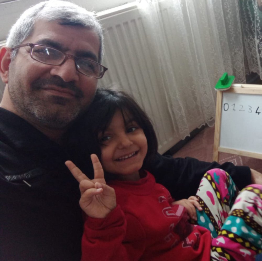 Adıyaman'da eşini ve evladını depremde kaybetti ama hayattan kopmadı