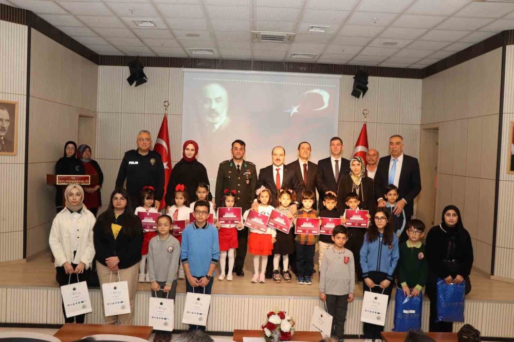 İstiklal Marşı’nın kabulünün 104. yılı Oltu’da kutlandı