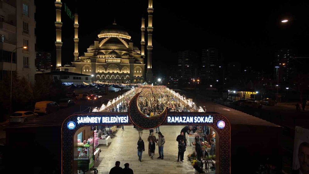 Şahinbey’de Ramazan Sokağı’na ilgi