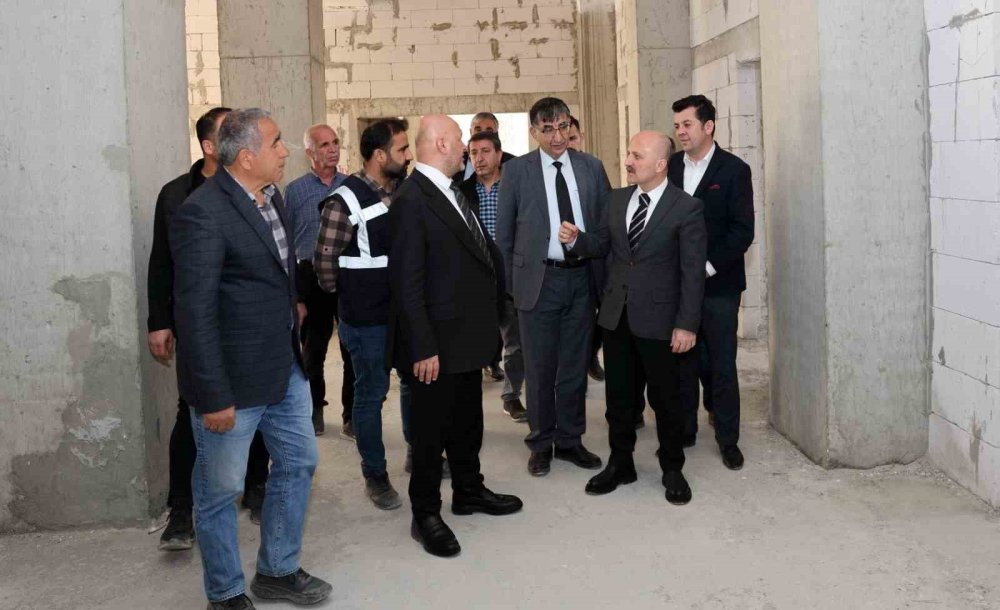 İl protokolü, yeni devlet hastanesi inşaatını denetledi