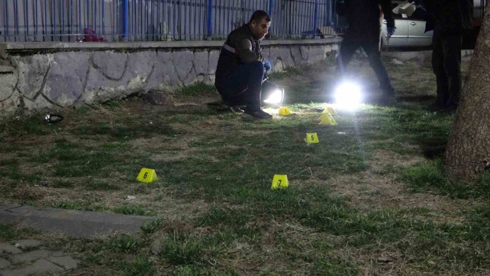 Malatya’da iki grup arasında silahlı kavga çıktı: 2 yaralı